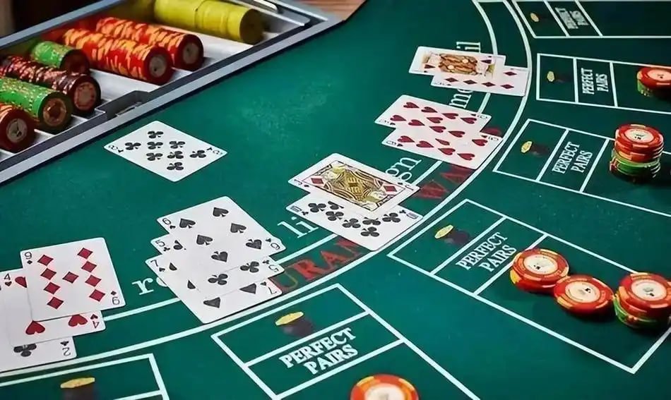879bet